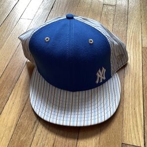 New Era New York Yankees Blue/Seersucker Stripe Size 8 Baseball Cap,Cotton Blend